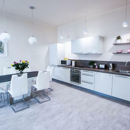Luksusowy Apartament Swietego Jana Na Rynku Cracovia Exterior foto